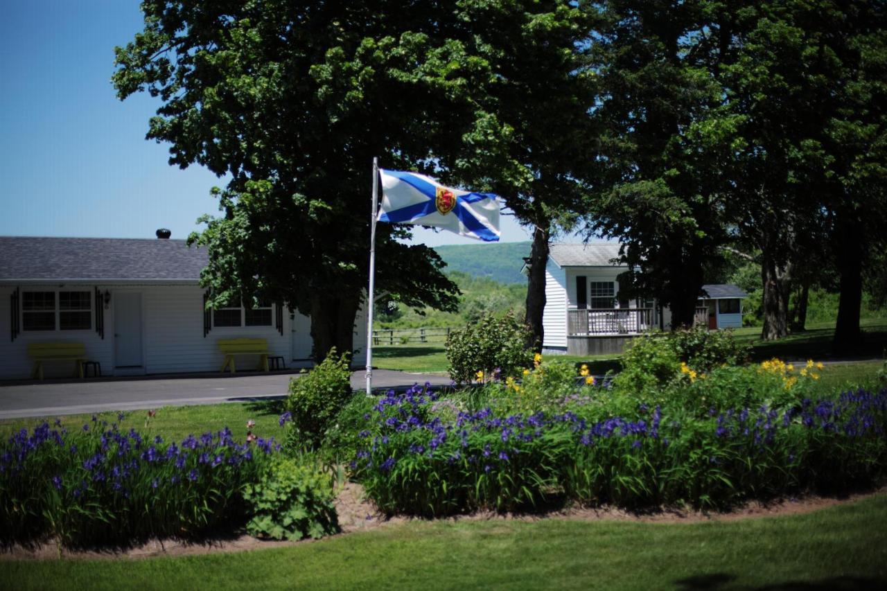 Carleton Inn & Cottages Bridgetown Eksteriør bilde